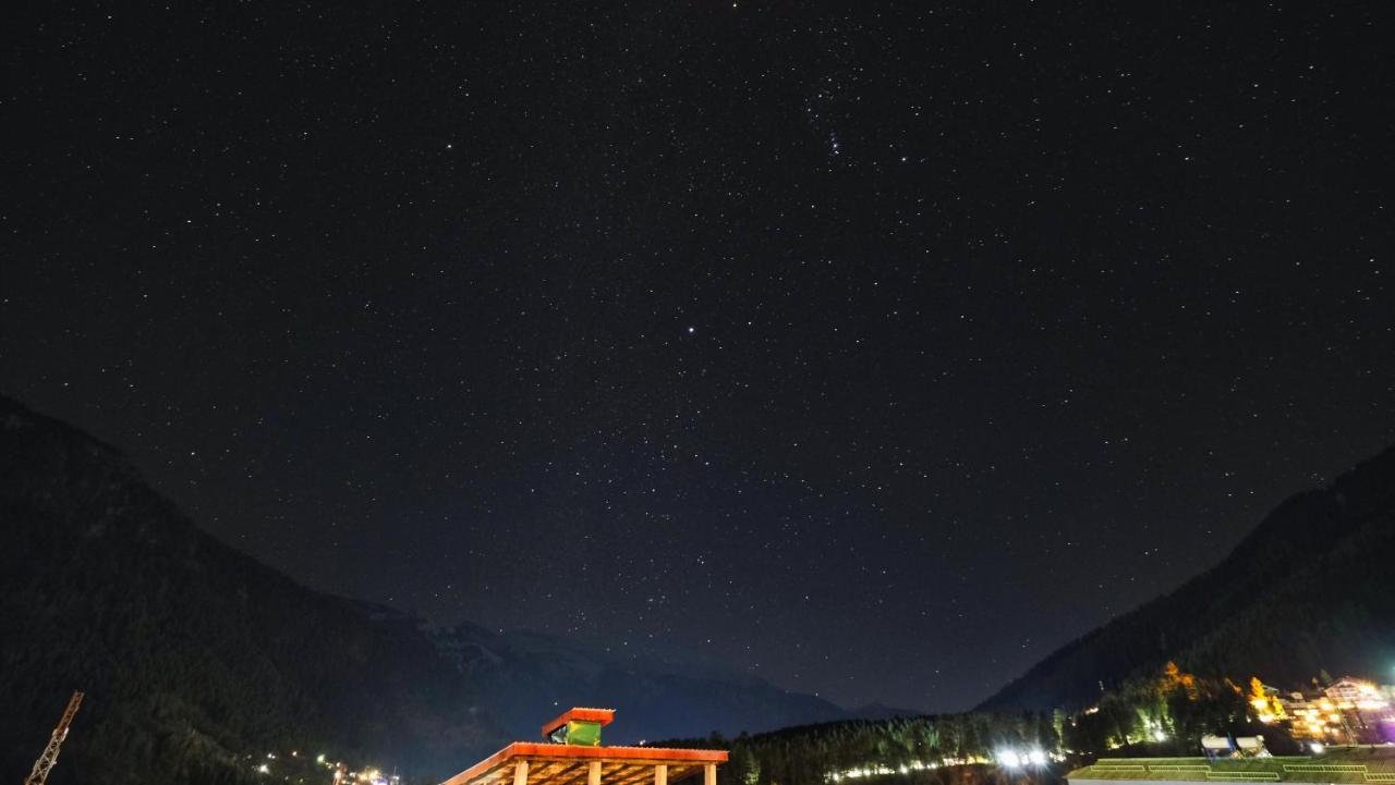 Voyageur Nest Manāli Exterior foto