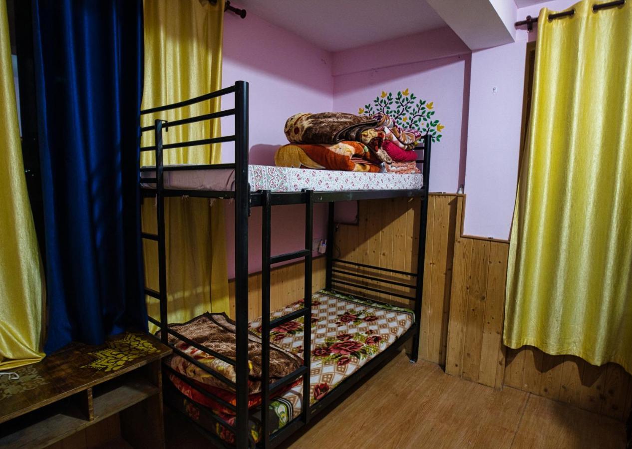 Voyageur Nest Manāli Exterior foto